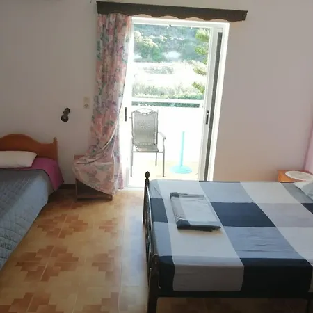 Dionisia Apartments * Kéfalos