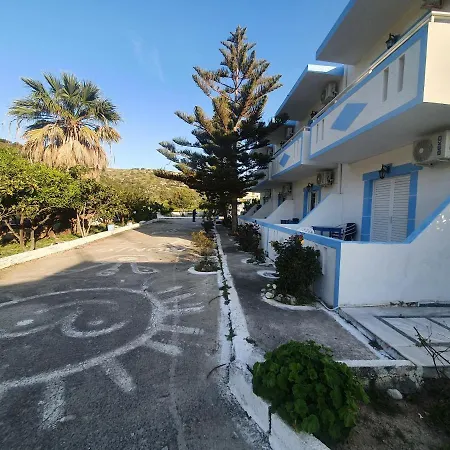 Dionisia Apartments Daire Kéfalos